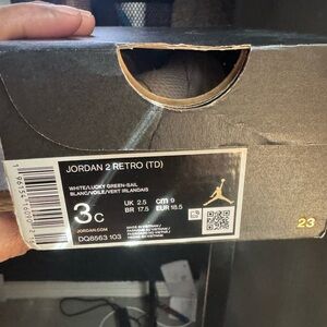 Jordan 2 Retro TD Sneakers